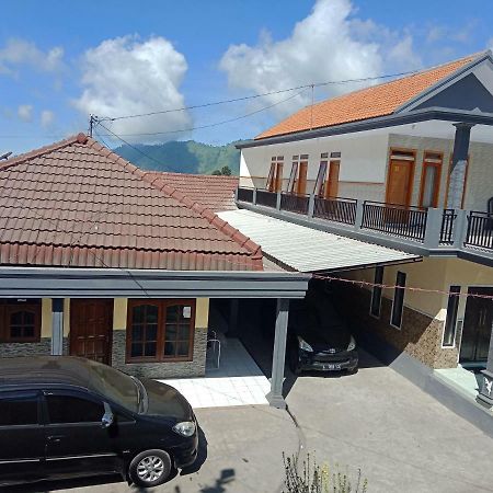 Homestay Anggun Бромо Екстериор снимка